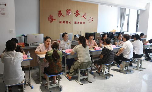 家庭教育心連心，公益咨詢暖萬(wàn)家——鄭州市教育局關(guān)工委家庭教育公益咨詢活動(dòng)走進(jìn)惠濟(jì)區(qū)弓寨黨群服務(wù)中心